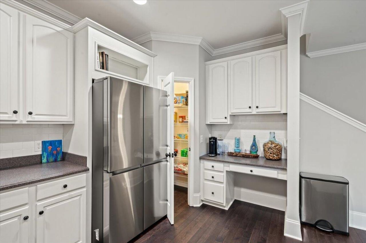 2274 Sandy Point Lane Photo 17