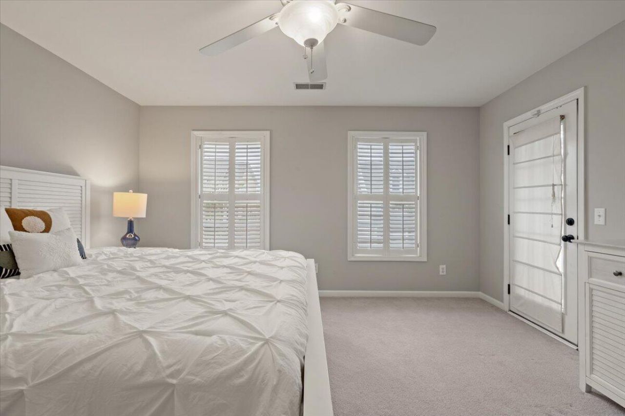 2274 Sandy Point Lane Photo 31