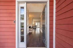 2274 Sandy Point Lane photo 4