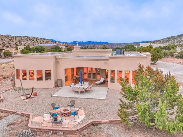255 Diamond Tail Road, Placitas, NM 87043