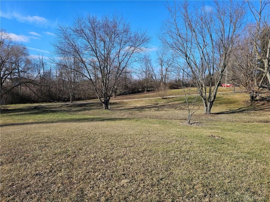 7507 Chambersburg Road, Dayton, OH 45424 Main Photo