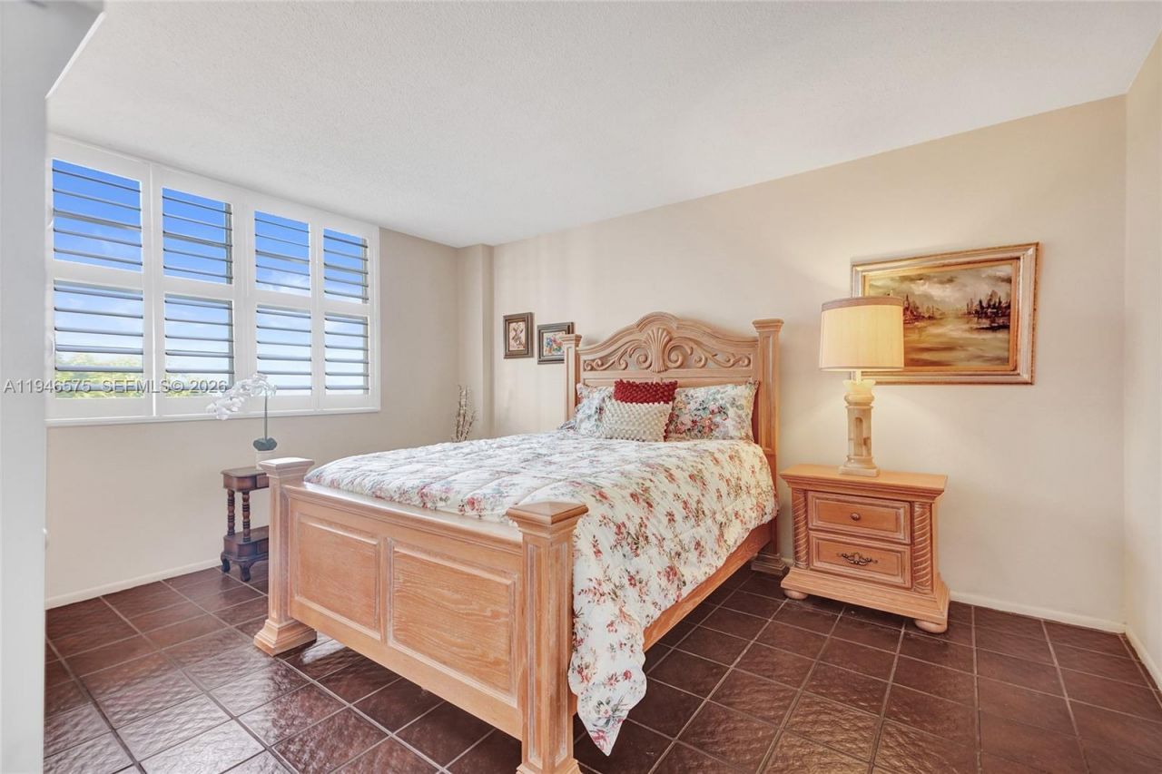 5 Island Ave, Unit 6A, Miami Beach, FL 33139 Photo