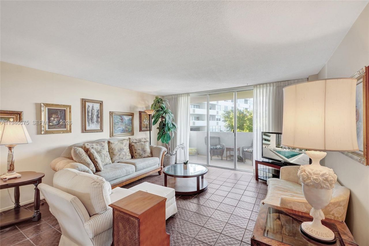 5 Island Ave, Unit 6A, Miami Beach, FL 33139 Photo