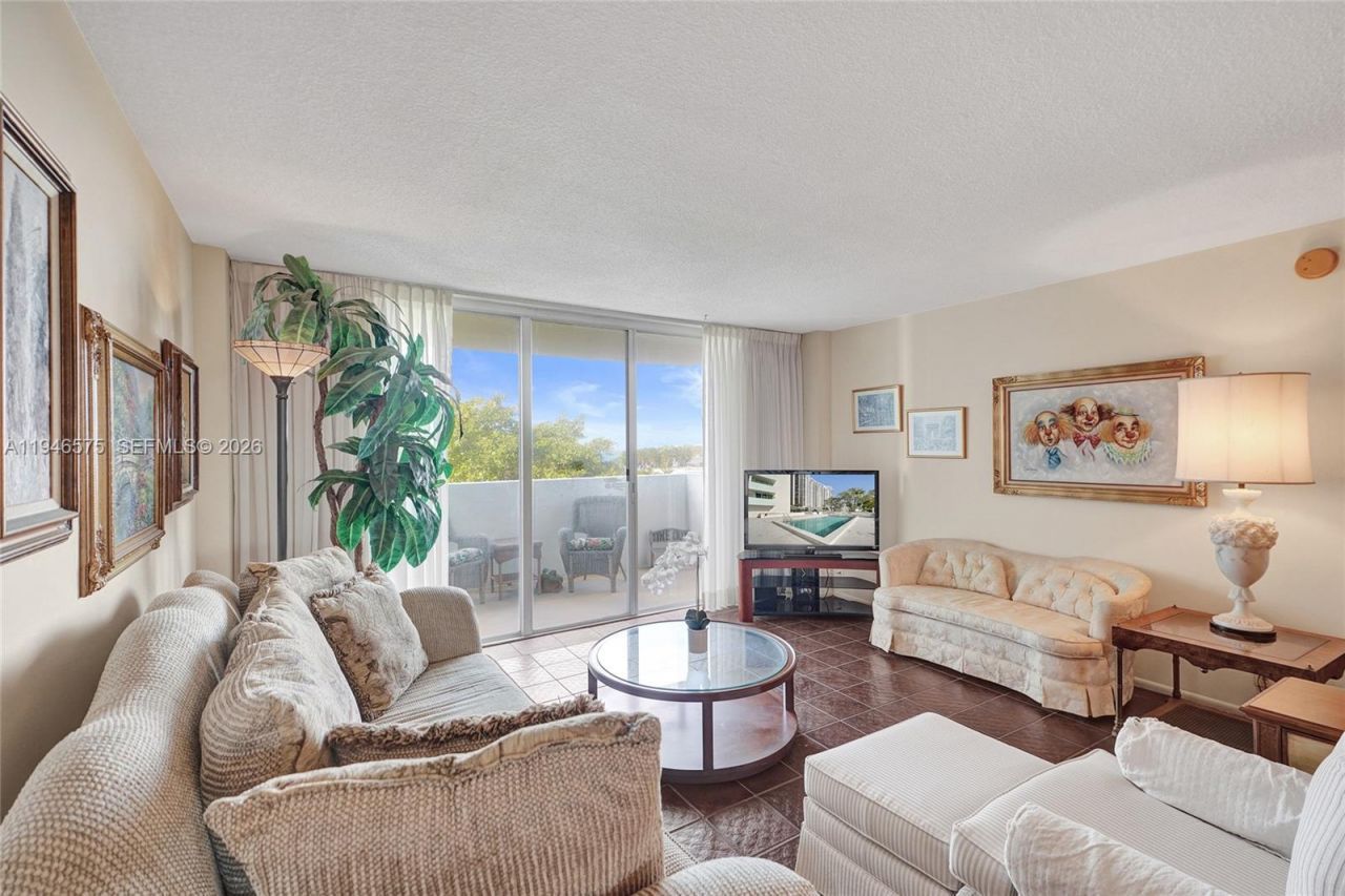 5 Island Ave, Unit 6A, Miami Beach, FL 33139 Photo