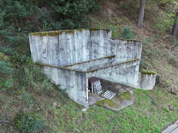 6558 6558 Girvin Dr, Oakland, CA 94611