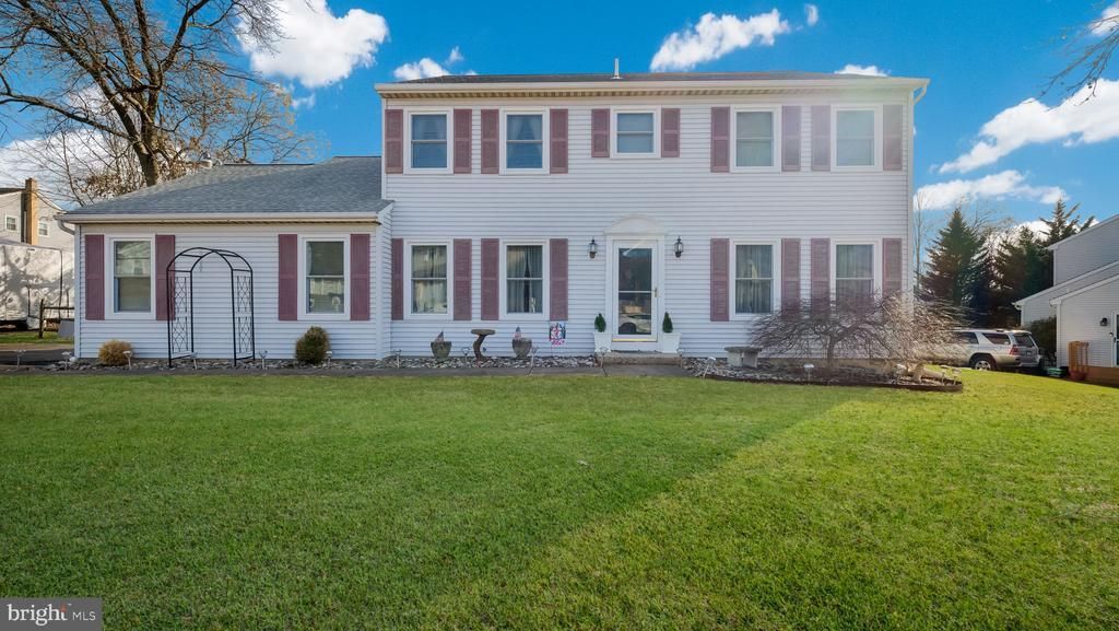 1267 HOLLY ROAD, WARRINGTON, PA 18976