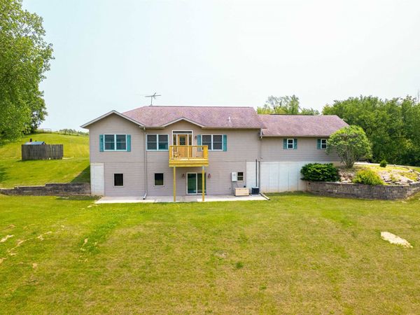 9304 Ellis Road, FENTON, IL 61251