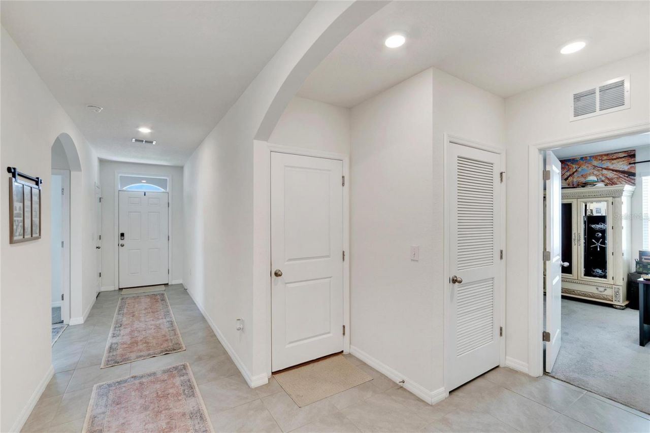 2443 Mizner Bay Avenue, Bradenton, FL 34208 Photo