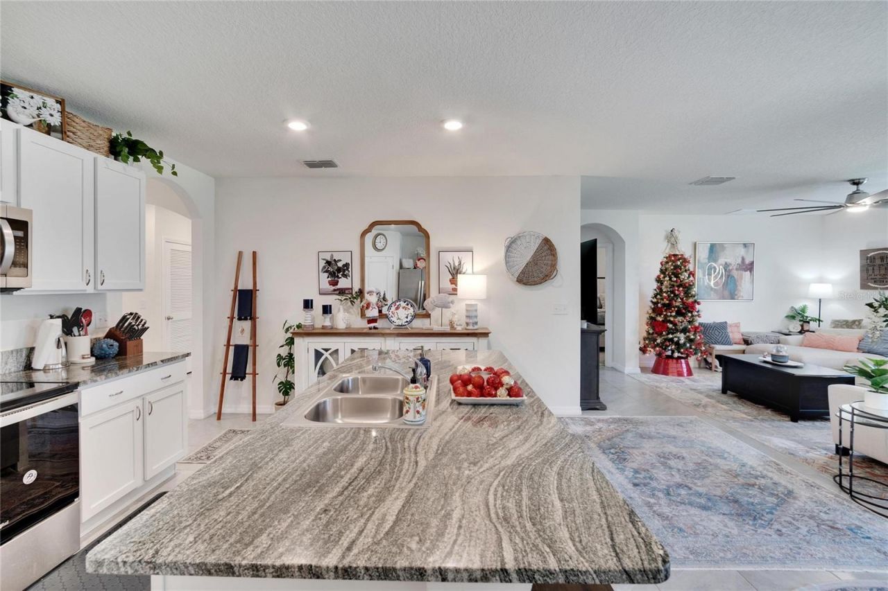 2443 Mizner Bay Avenue, Bradenton, FL 34208 Photo