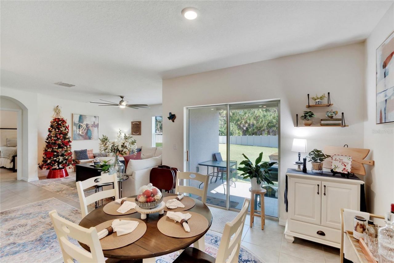 2443 Mizner Bay Avenue, Bradenton, FL 34208 Photo