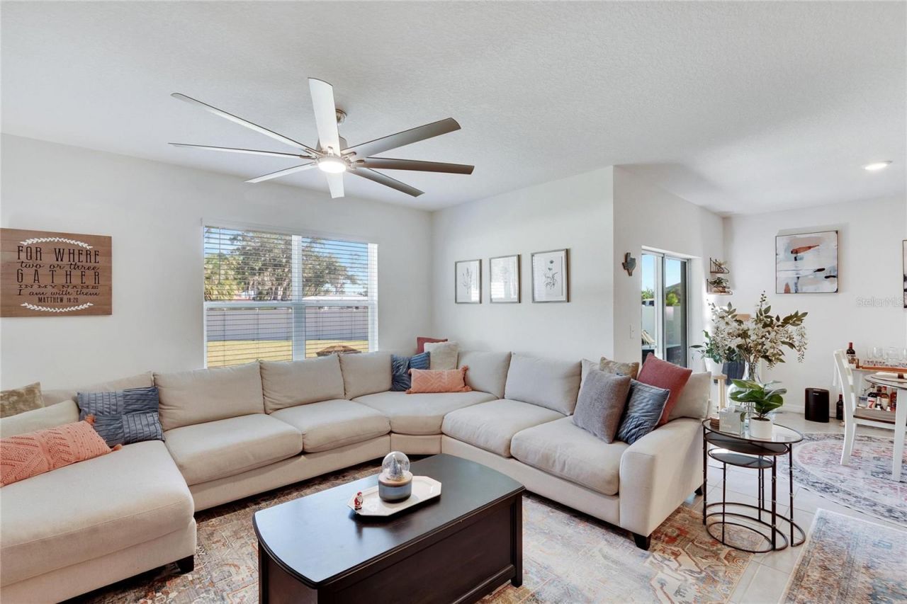 2443 Mizner Bay Avenue, Bradenton, FL 34208 Photo