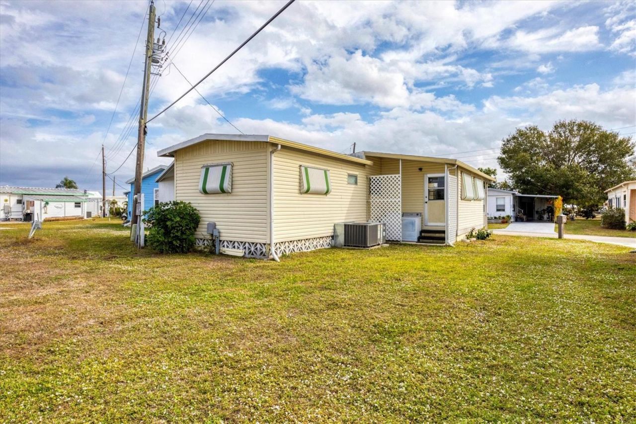 4114 10th Street Court E, Ellenton, FL 34222 Photo