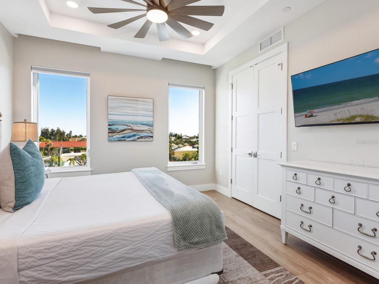 1140 Seaside Drive, Unit 301 & Pent, Siesta Key, FL 34242 Photo