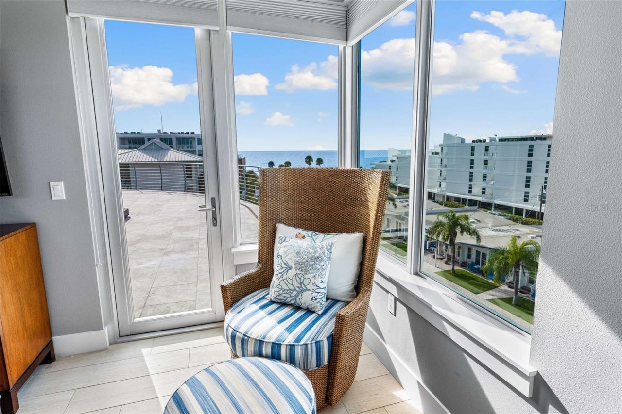 1140 Seaside Drive, Unit 301 & Pent, Siesta Key, FL 34242 Photo