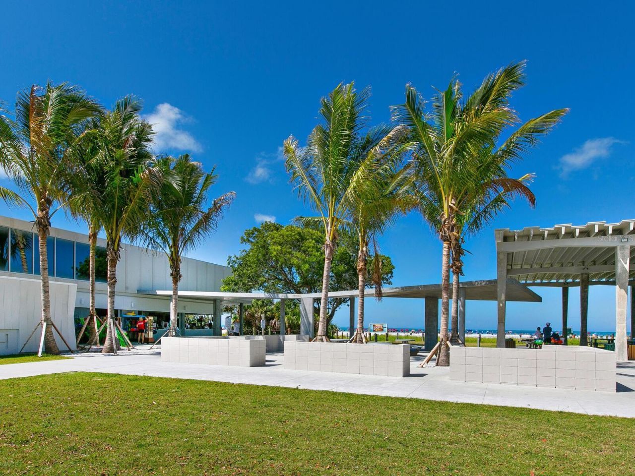 1140 Seaside Drive, Unit 301 & Pent, Siesta Key, FL 34242 Photo