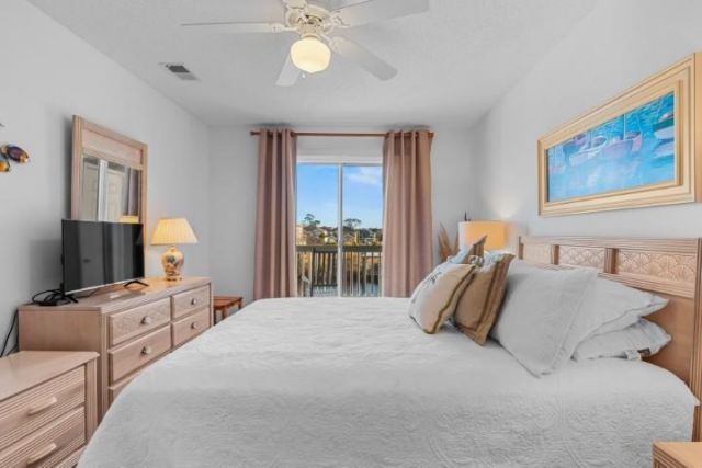 4522 North Plantation Harbour Dr. Photo 15