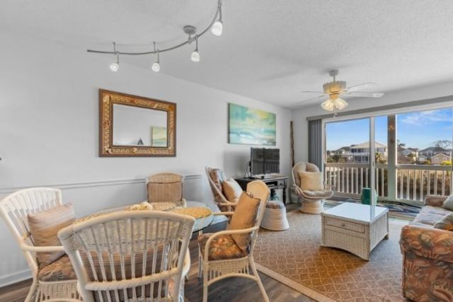 4522 North Plantation Harbour Dr. Photo 7