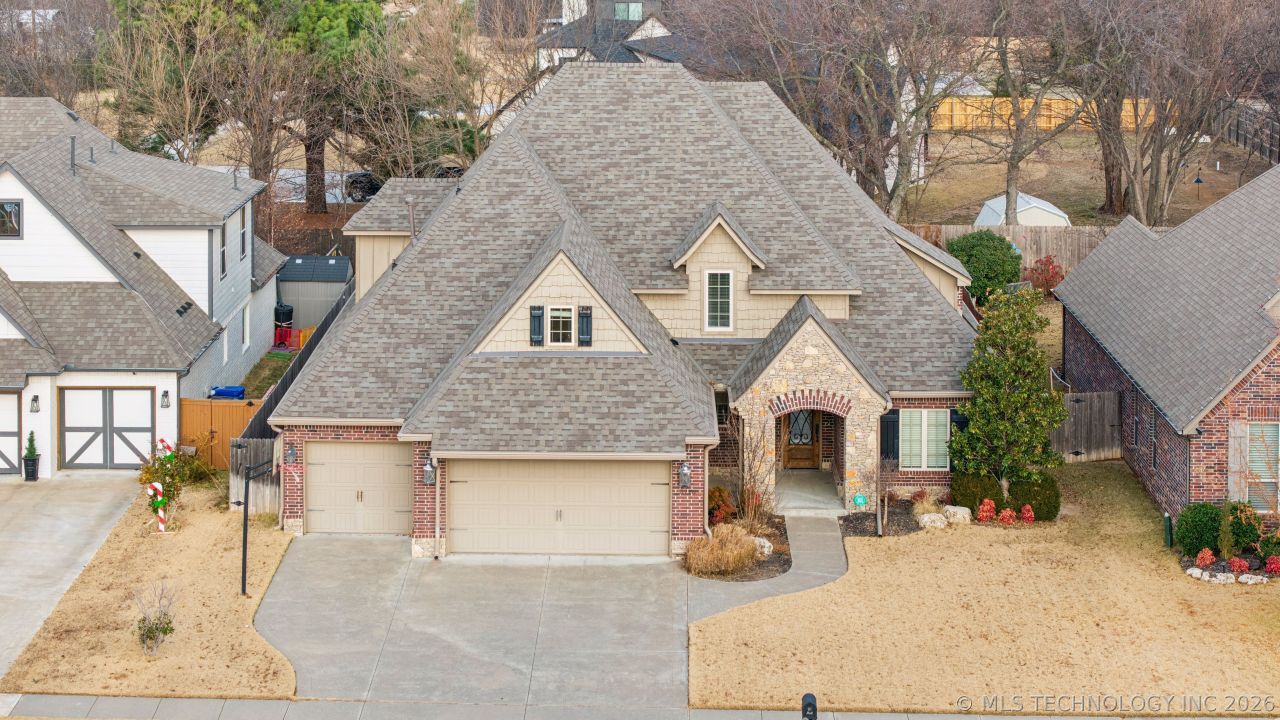 3726 S Fir Boulevard, Broken Arrow, OK 74011 Main Photo