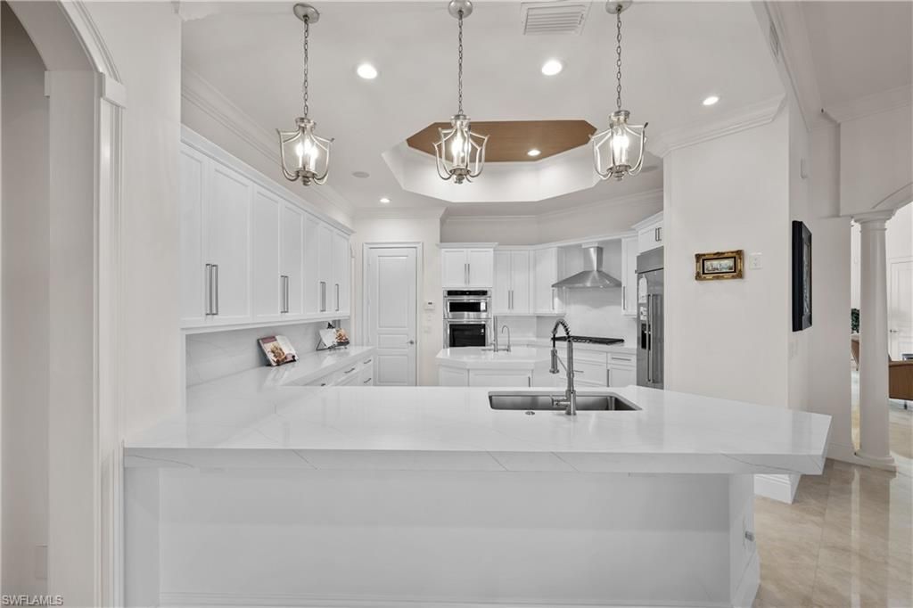 447 Egret Ave, Naples, FL 34108 Photo