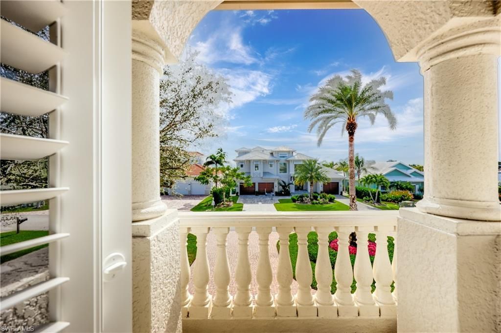 447 Egret Ave, Naples, FL 34108 Photo