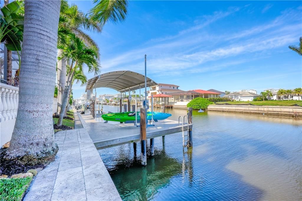 447 Egret Ave, Naples, FL 34108 Photo