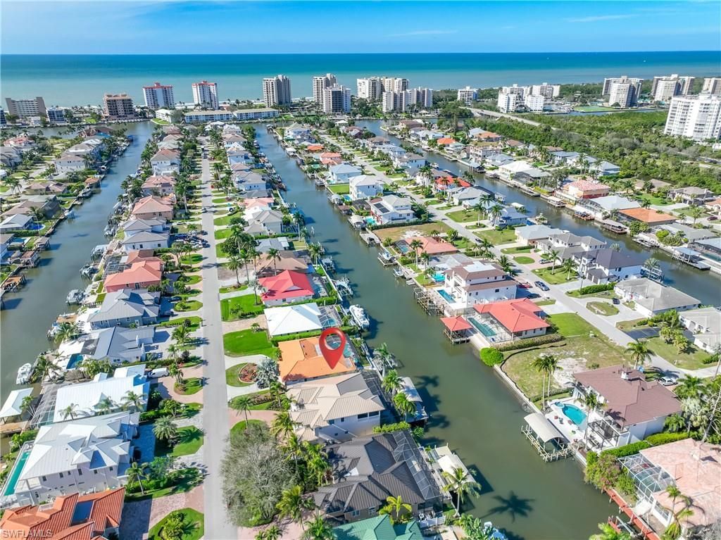 447 Egret Ave, Naples, FL 34108 Photo