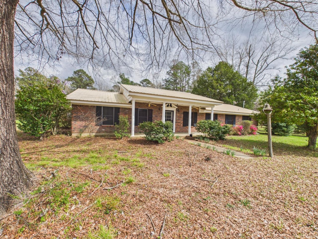 6904 Hwy 45 N Columbus, MS 39705