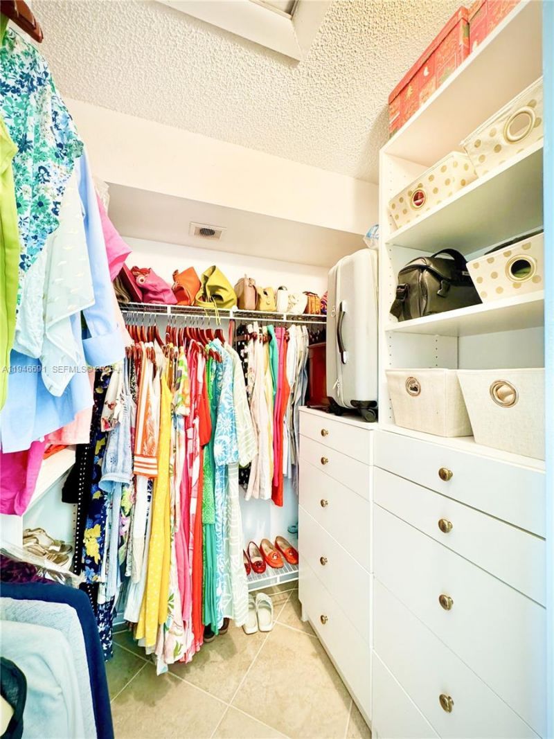 9501 Sunrise Lakes Blvd , Unit 306, Sunrise, FL 33322 Photo