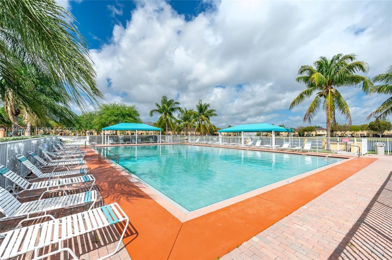 1538 SE 24th Ct , Unit 213, Homestead, FL 33035 Photo