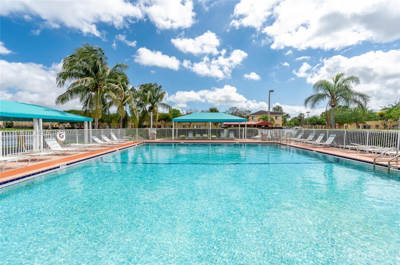 1538 SE 24th Ct , Unit 213, Homestead, FL 33035 Photo