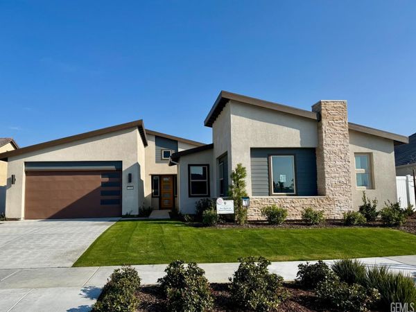 2416 Penley Court, Bakersfield, CA 93311