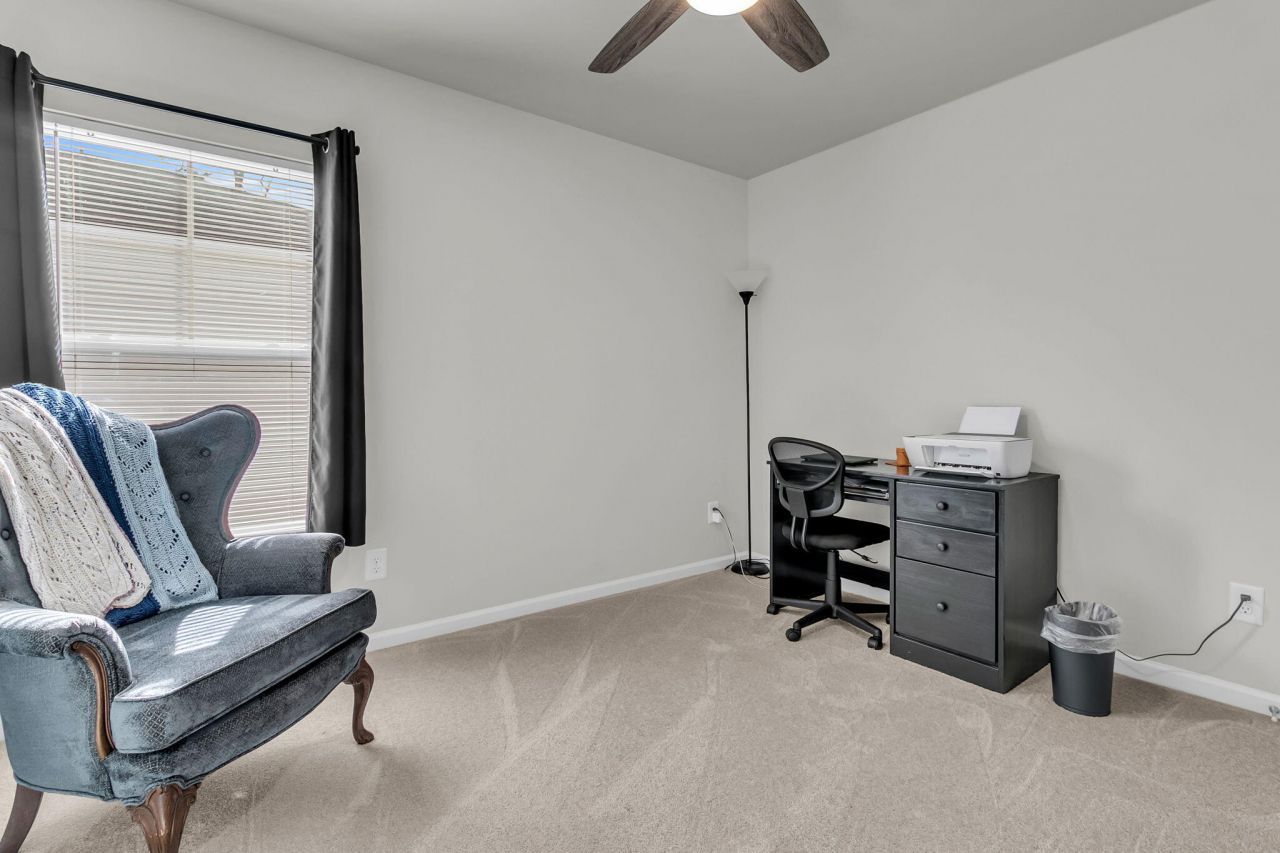 625 Jancus Street Photo 19