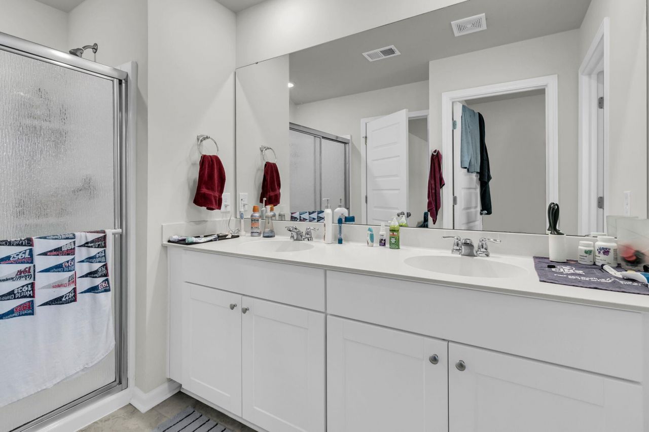 625 Jancus Street Photo 22