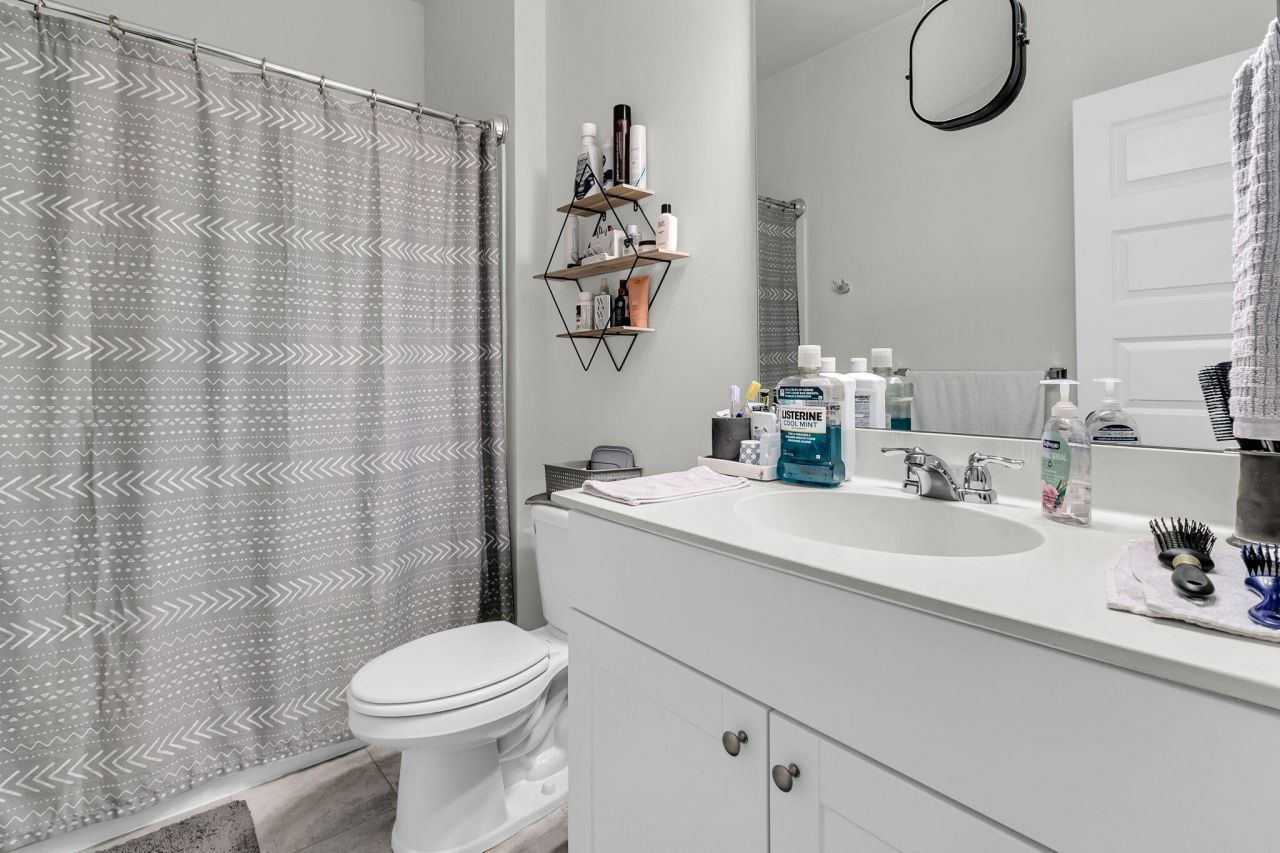 625 Jancus Street Photo 24