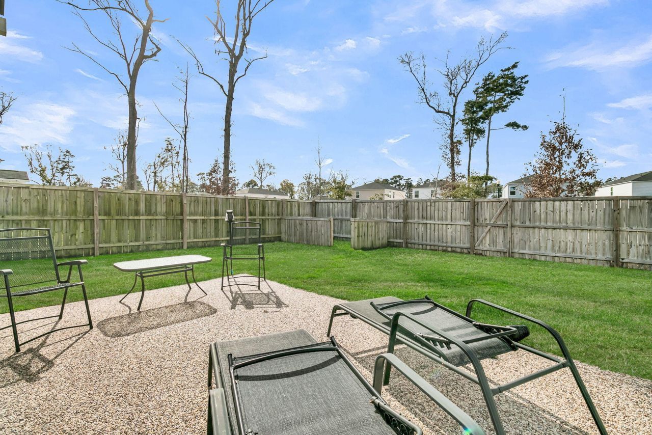 625 Jancus Street Photo 27