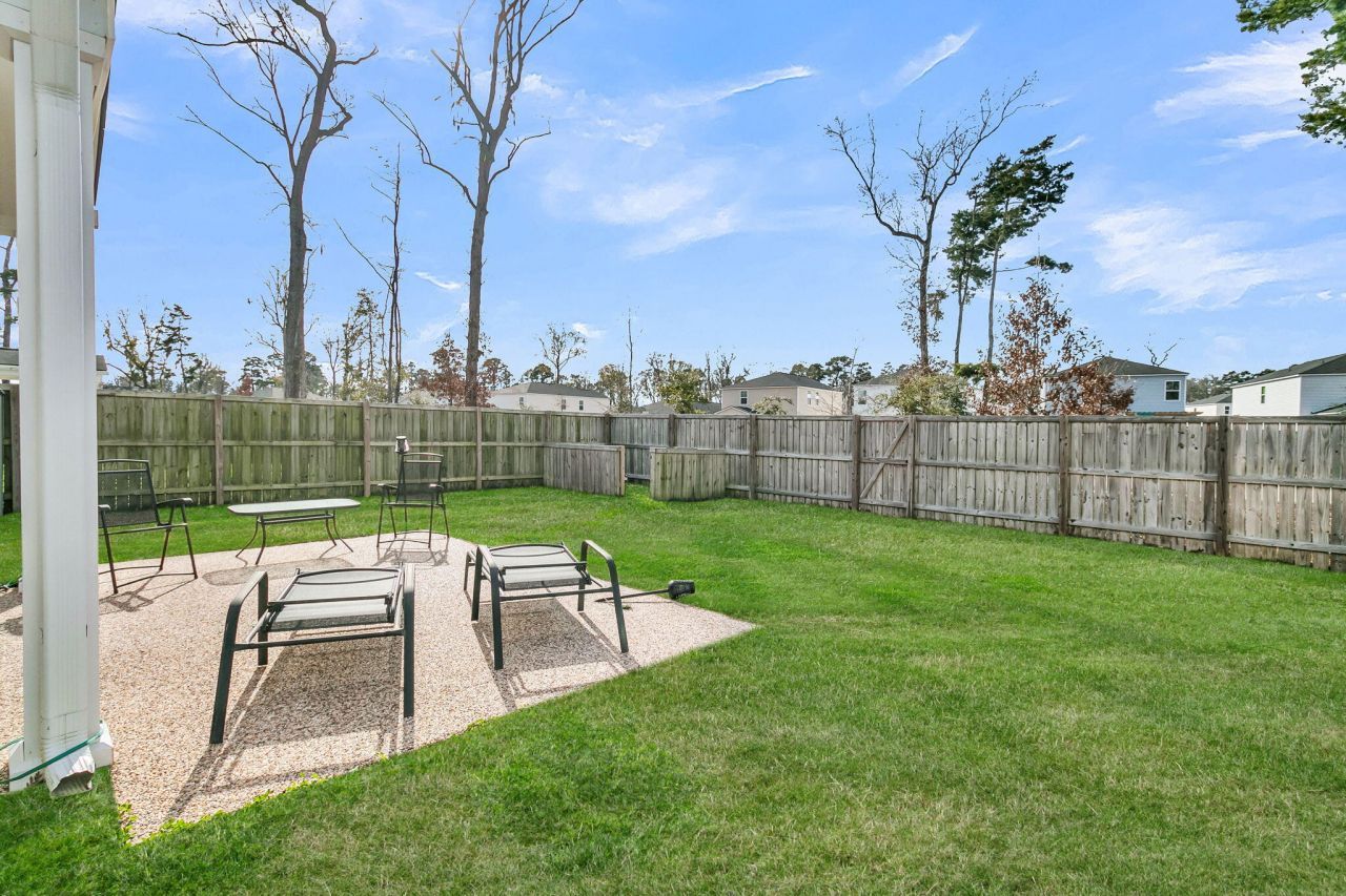 625 Jancus Street Photo 36