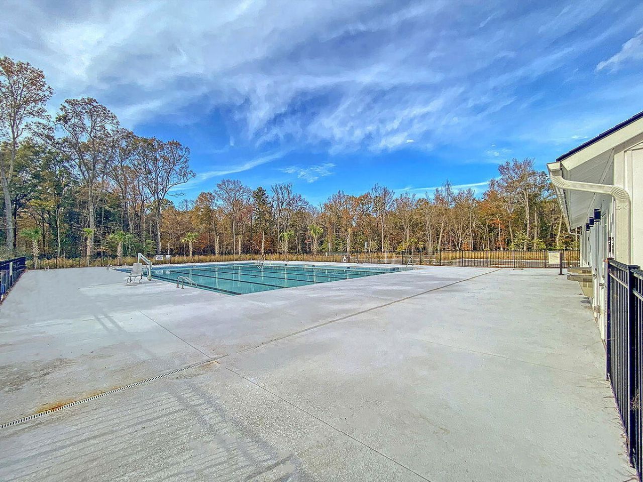 625 Jancus Street Photo 38