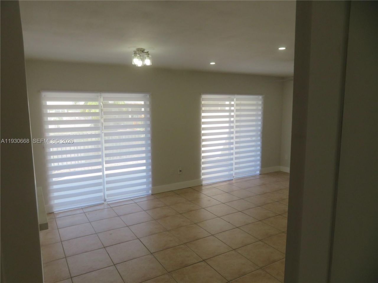 7328 Miami Lakeway S, Miami Lakes, FL 33014 Photo