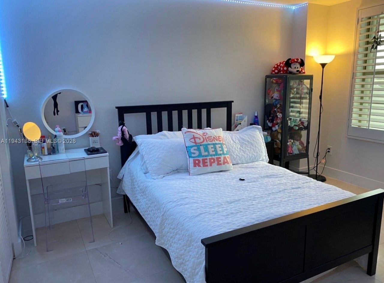 155 Ocean Lane Dr , Unit 611, Key Biscayne, FL 33149 Photo