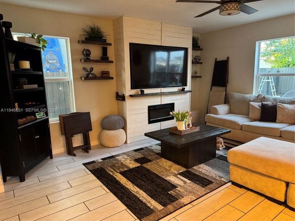 531 NE 6th Place, Florida City, FL 33034