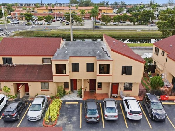 2412 W 52nd Ter, Unit 7-7, Hialeah, FL 33016