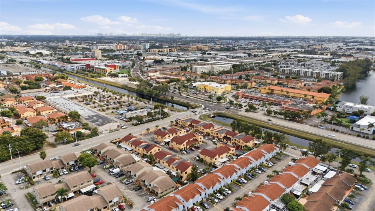 2412 W 52nd Ter, Unit 7-7, Hialeah, FL 33016 Photo