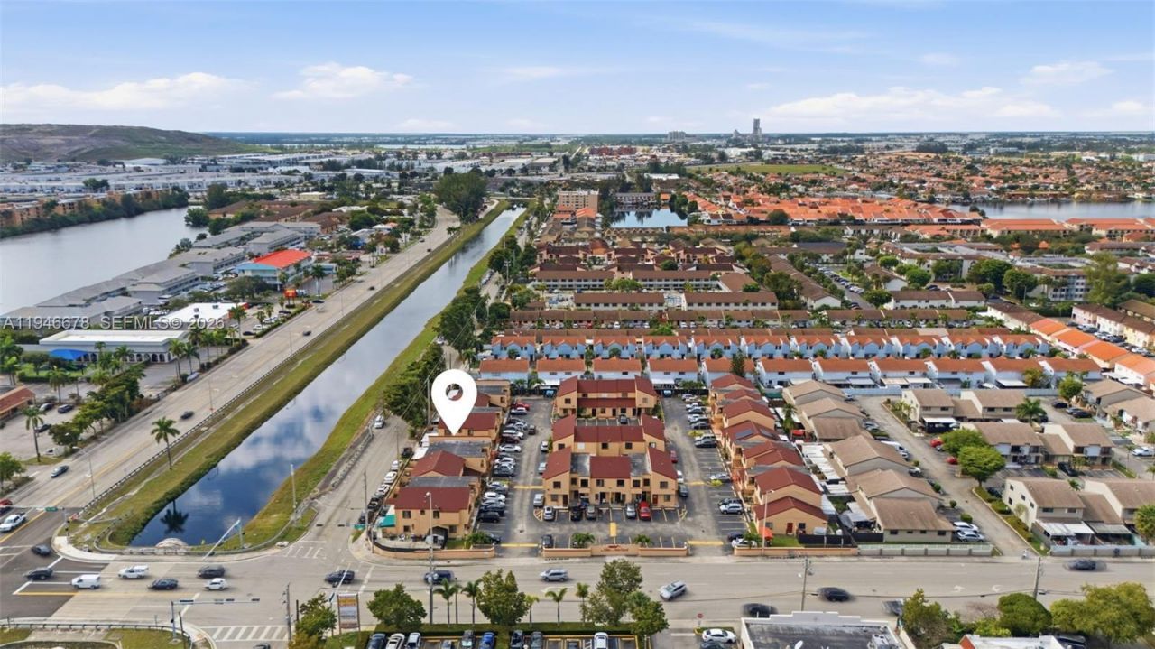 2412 W 52nd Ter, Unit 7-7, Hialeah, FL 33016 Photo