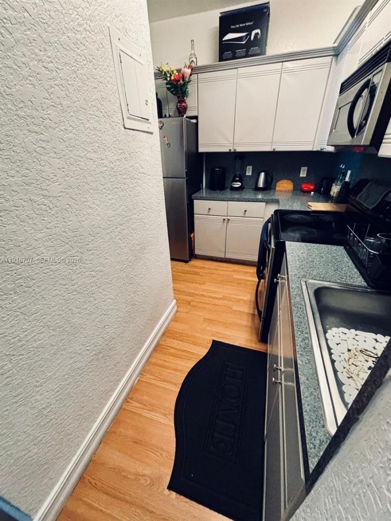 820 Euclid Ave , Unit 206, Miami Beach, FL 33139 Photo