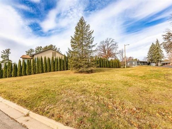 Unit 5 Waite Lane, Platteville, WI 53818