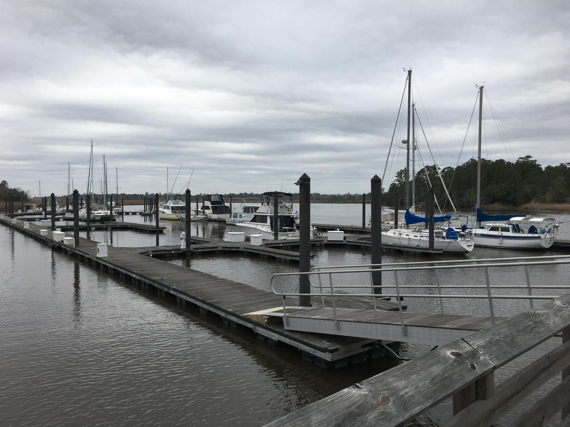 Slip 40 Friendfield Marina Photo 26
