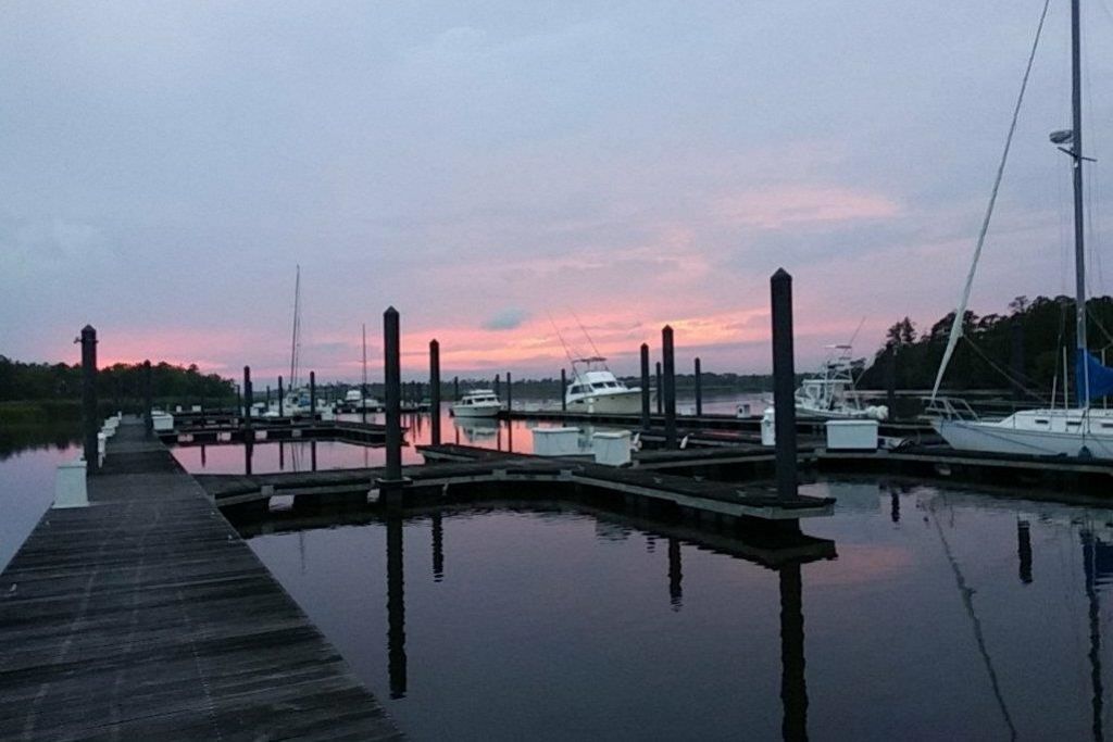 Slip 40 Friendfield Marina Photo 29