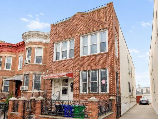 742 44th Street , Brooklyn, NY 11220