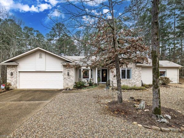 53 Alava Way, Hot Springs Village, AR 71909