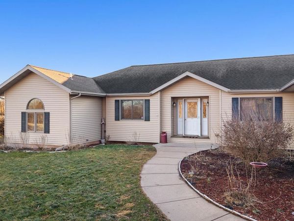 4415 Old Stone Road, Oregon, WI 53575